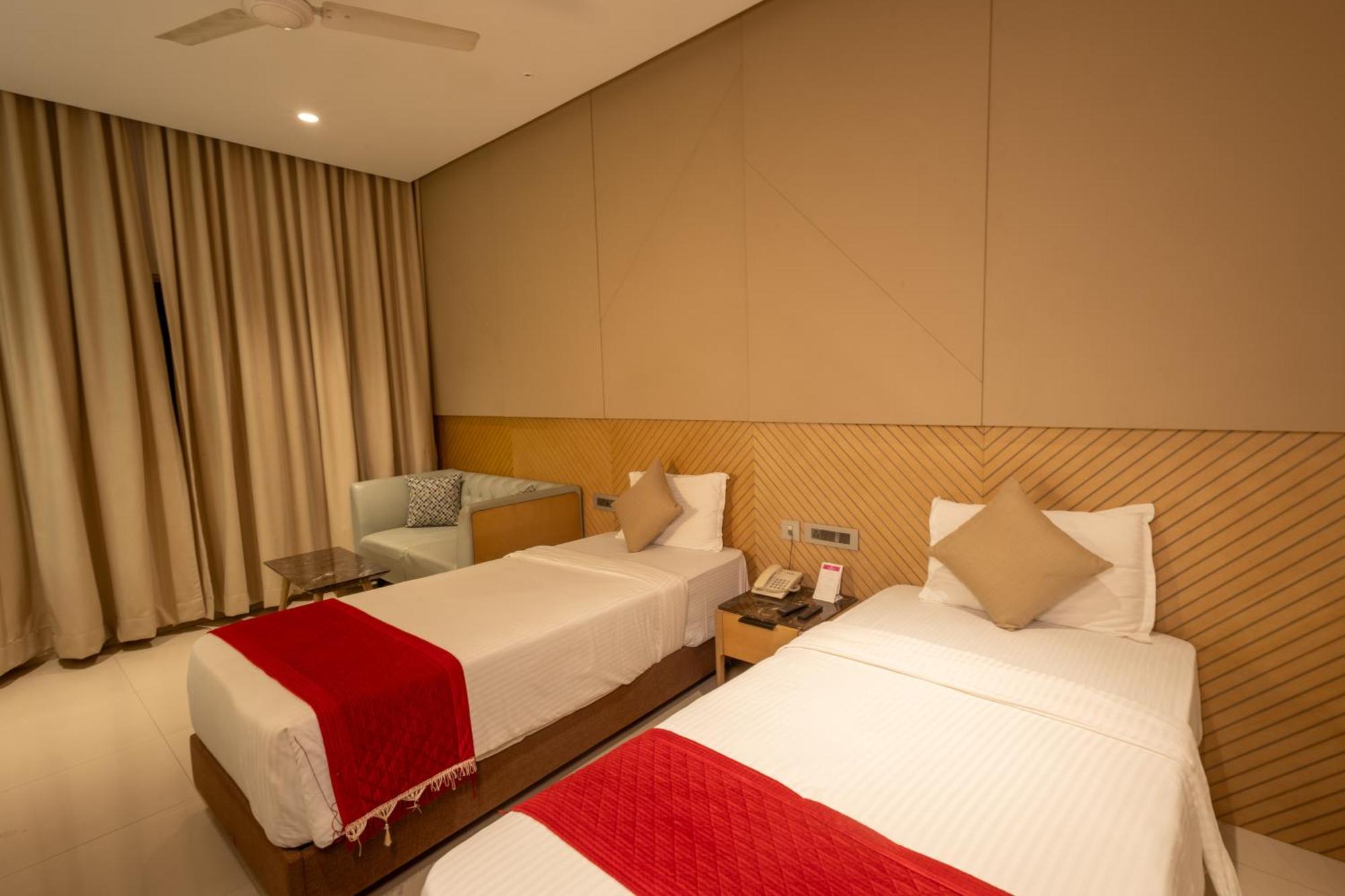 Hotel Parsons Court Dindigul Kültér fotó
